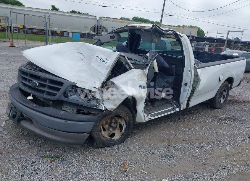 Photo 2 of 2003 Ford F-150 XL/XLT (VIN 1FTRF17253NB76259)