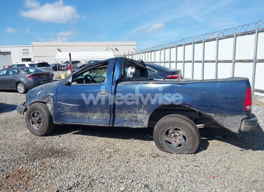 Photo 14 of 2002 Ford F-150 XL/XLT (VIN 1FTRF17292NB99722)