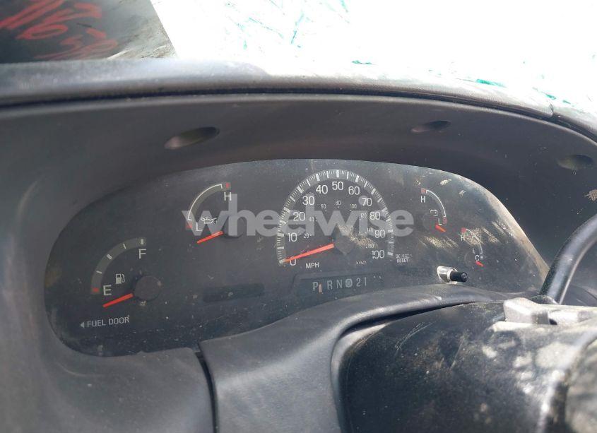 Photo 15 of 2002 Ford F-150 XL/XLT (VIN 1FTRF17292NB99722)