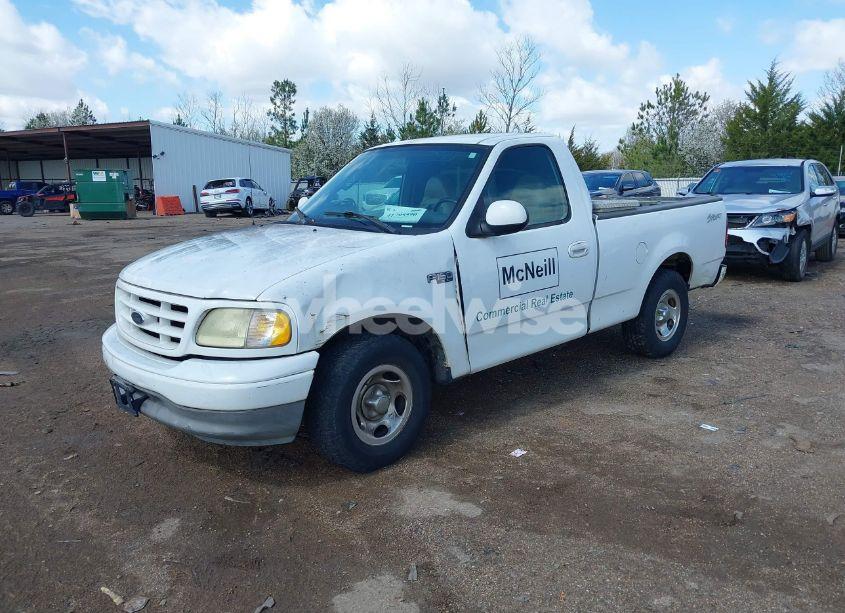 Photo 2 of 2003 Ford F150 XL/XLT (VIN 1FTRF17293NB79729)