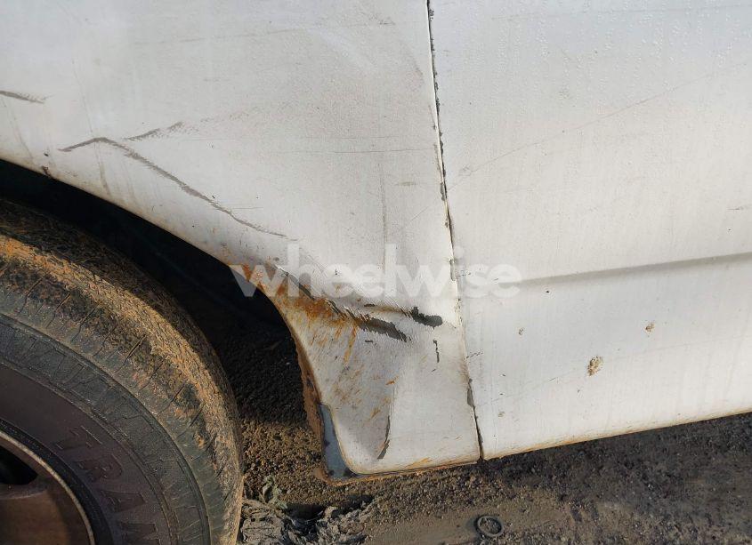 Photo 6 of 2002 Ford F-150 XL/XLT (VIN 1FTRF172X2NB18372)