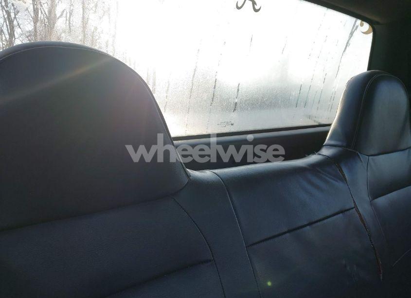 Photo 8 of 2002 Ford F-150 XL/XLT (VIN 1FTRF172X2NB18372)