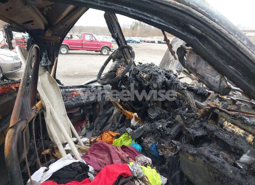 Photo 5 of 2002 Ford F-150 XL/XLT (VIN 1FTRF172X2NB34541)