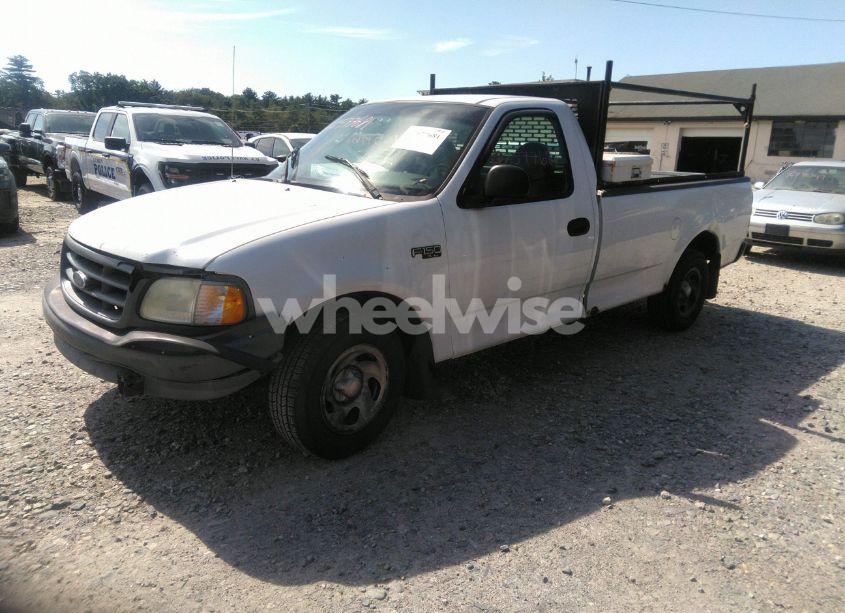 Photo 2 of 2003 Ford F-150 XL/XLT (VIN 1FTRF172X3NB93252)