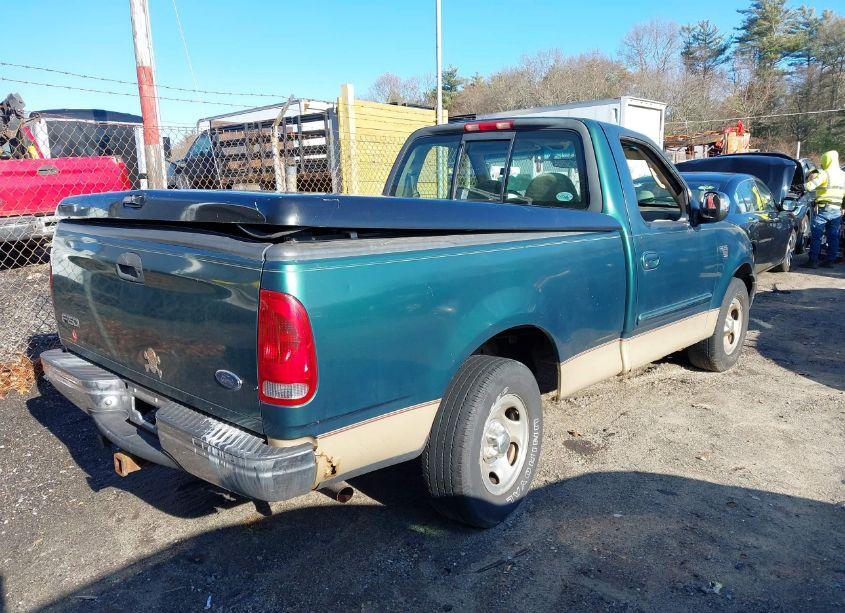 Photo 4 of 2000 Ford F-150 WORK SERIES/XL/XLT (VIN 1FTRF17L5YNA14180)