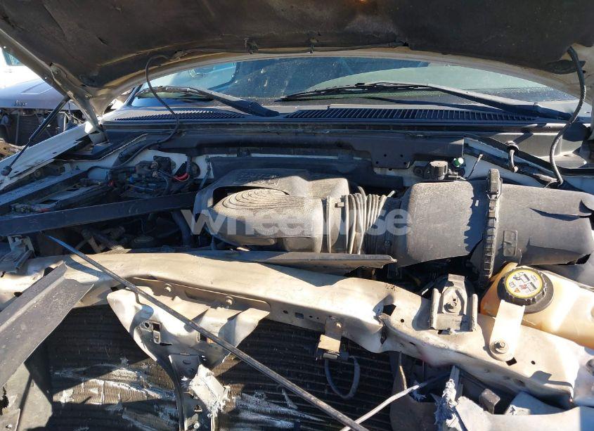 Photo 10 of 2001 Ford F-150 XL/XLT (VIN 1FTRF17L61NB04122)