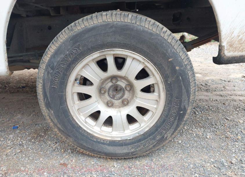 Photo 12 of 2002 Ford F-150 XL/XLT (VIN 1FTRF17W02NB39203)