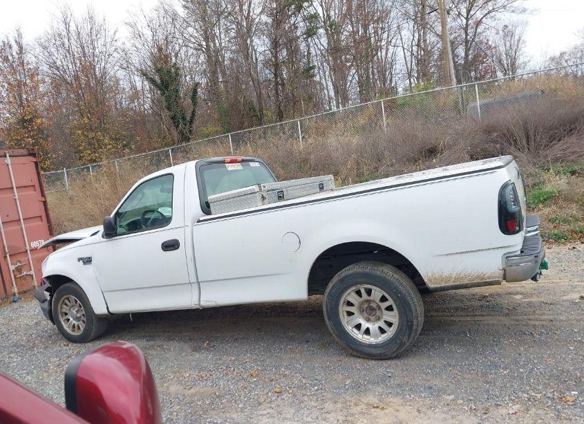 Photo 15 of 2002 Ford F-150 XL/XLT (VIN 1FTRF17W02NB39203)