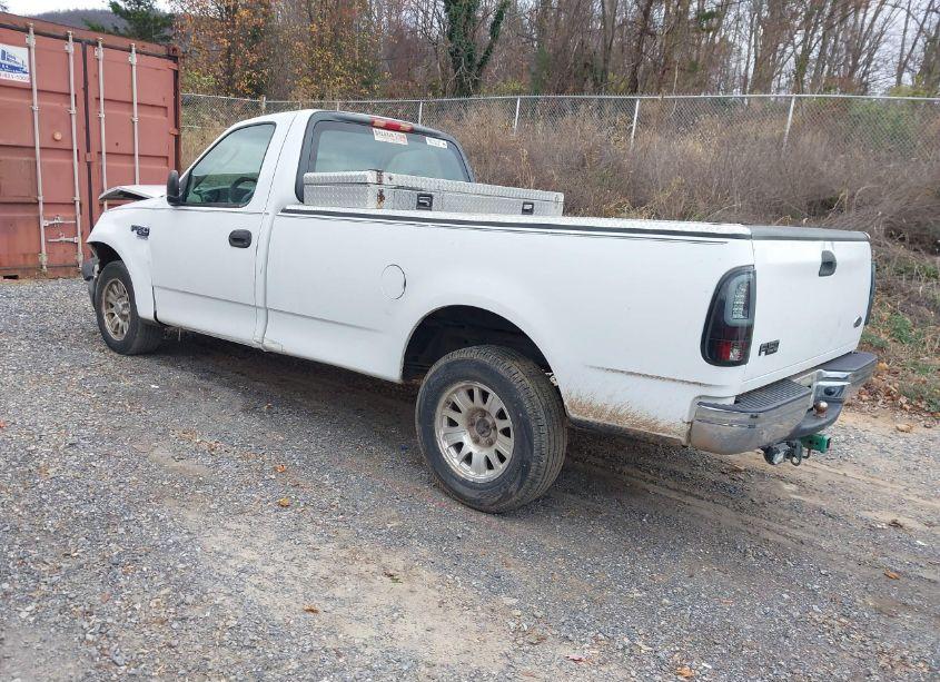 Photo 3 of 2002 Ford F-150 XL/XLT (VIN 1FTRF17W02NB39203)