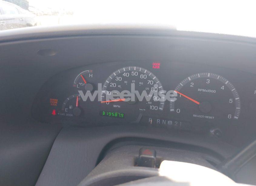 Photo 7 of 2002 Ford F-150 XL/XLT (VIN 1FTRF17W52KE24870)