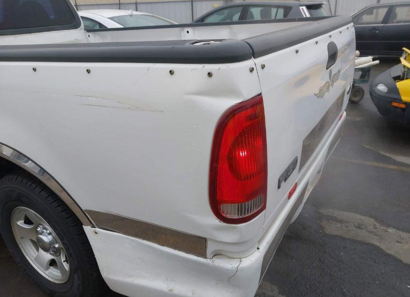 Photo 11 of 1999 Ford F-150 LARIAT/WORK SERIES/XL/XLT (VIN 1FTRF17W5XKB46964)