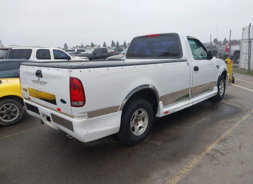 Photo 4 of 1999 Ford F-150 LARIAT/WORK SERIES/XL/XLT (VIN 1FTRF17W5XKB46964)