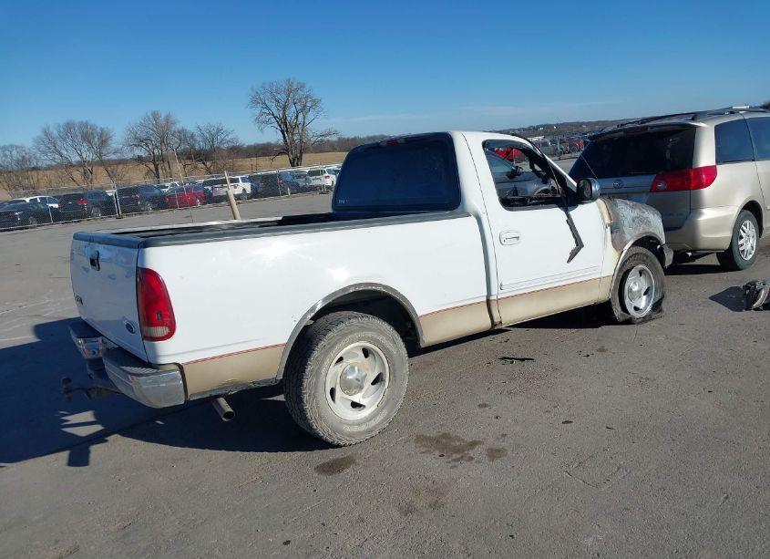 Photo 4 of 1999 Ford F-150 LARIAT/WORK SERIES/XL/XLT (VIN 1FTRF17W5XNB66582)