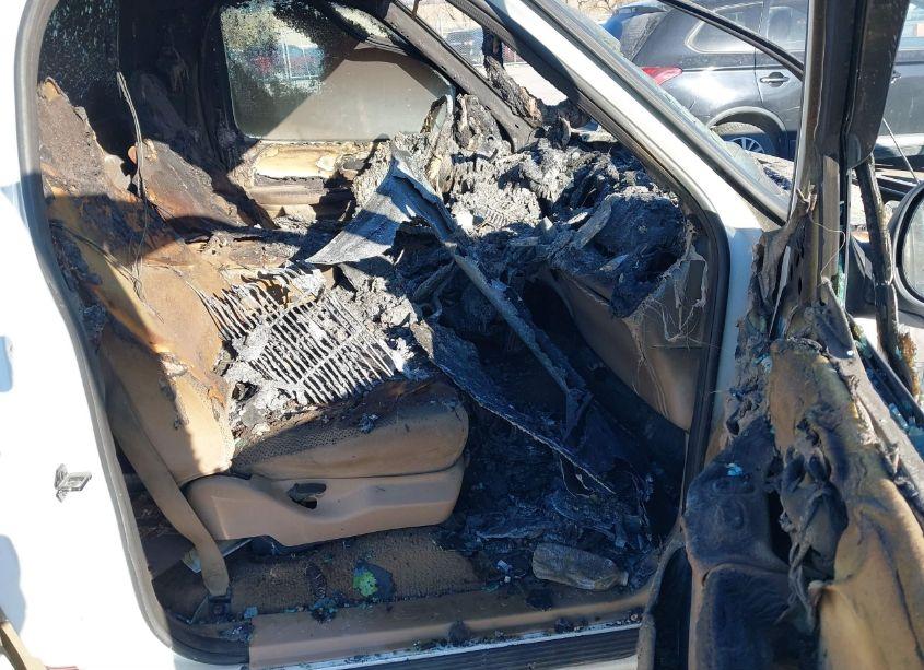 Photo 5 of 1999 Ford F-150 LARIAT/WORK SERIES/XL/XLT (VIN 1FTRF17W5XNB66582)