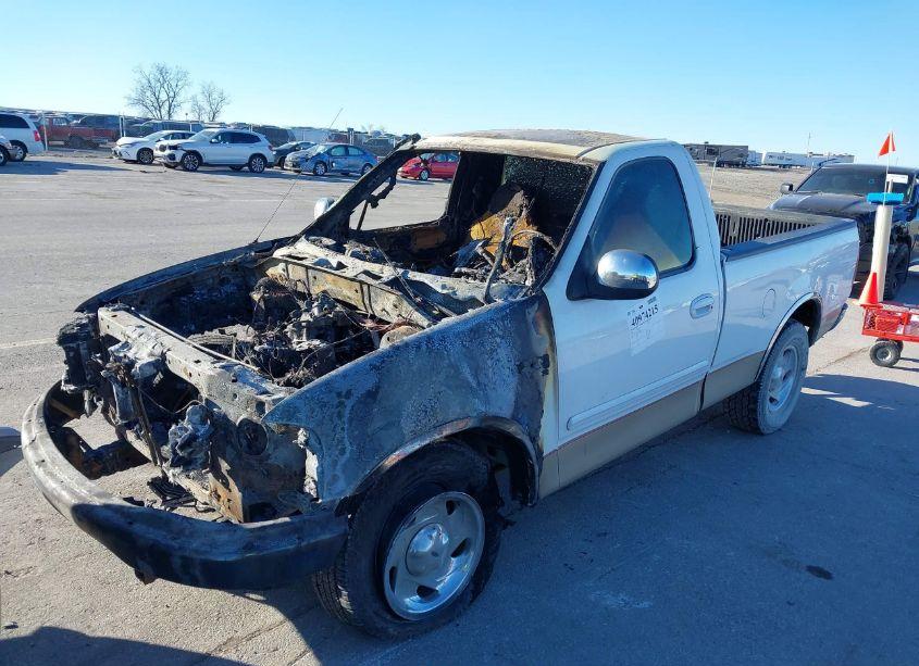 Photo 6 of 1999 Ford F-150 LARIAT/WORK SERIES/XL/XLT (VIN 1FTRF17W5XNB66582)