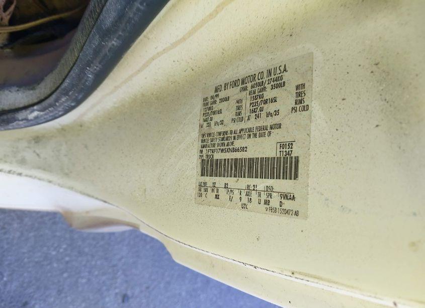 Photo 9 of 1999 Ford F-150 LARIAT/WORK SERIES/XL/XLT (VIN 1FTRF17W5XNB66582)