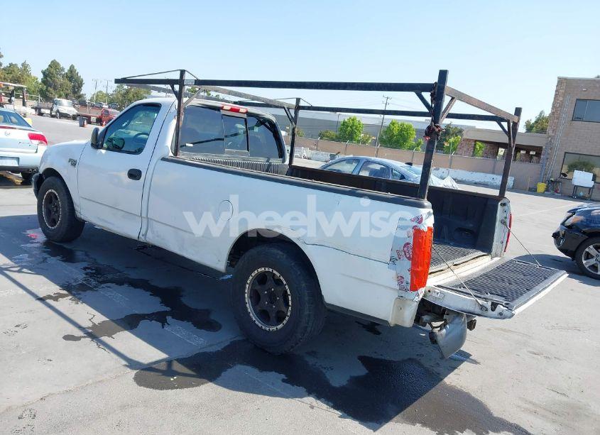 Photo 3 of 2002 Ford F-150 XL/XLT (VIN 1FTRF17W72NA85298)