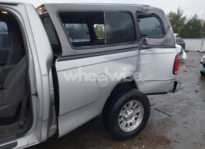 Photo 6 of 2003 Ford F-150 XL/XLT (VIN 1FTRF17W73NA72178)