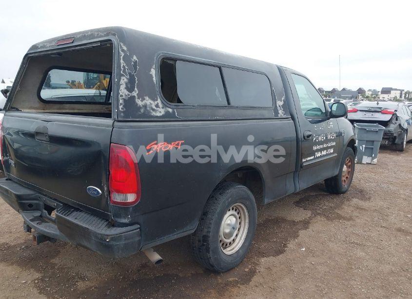 Photo 4 of 2000 Ford F-150 WORK SERIES/XL/XLT (VIN 1FTRF17W7YKA49783)