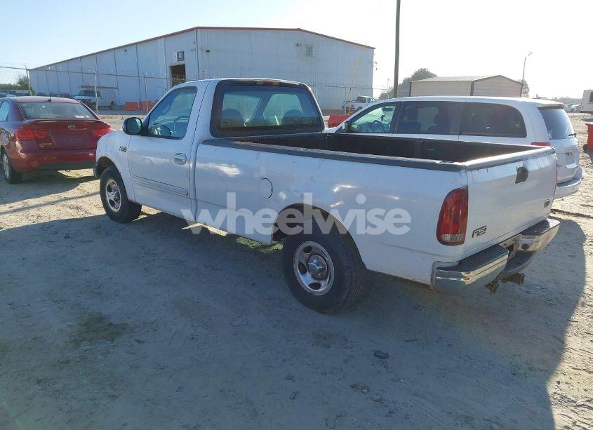 Photo 3 of 2001 Ford F-150 XL/XLT (VIN 1FTRF17W81NA20197)