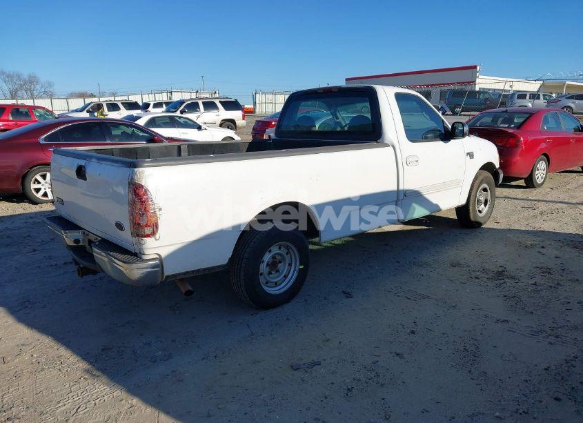 Photo 4 of 2001 Ford F-150 XL/XLT (VIN 1FTRF17W81NA20197)