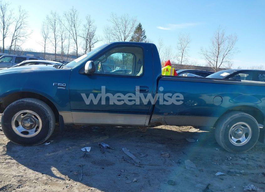 Photo 14 of 2001 Ford F-150 XL/XLT (VIN 1FTRF17W81NB30795)