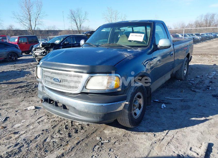 Photo 2 of 2001 Ford F-150 XL/XLT (VIN 1FTRF17W81NB30795)