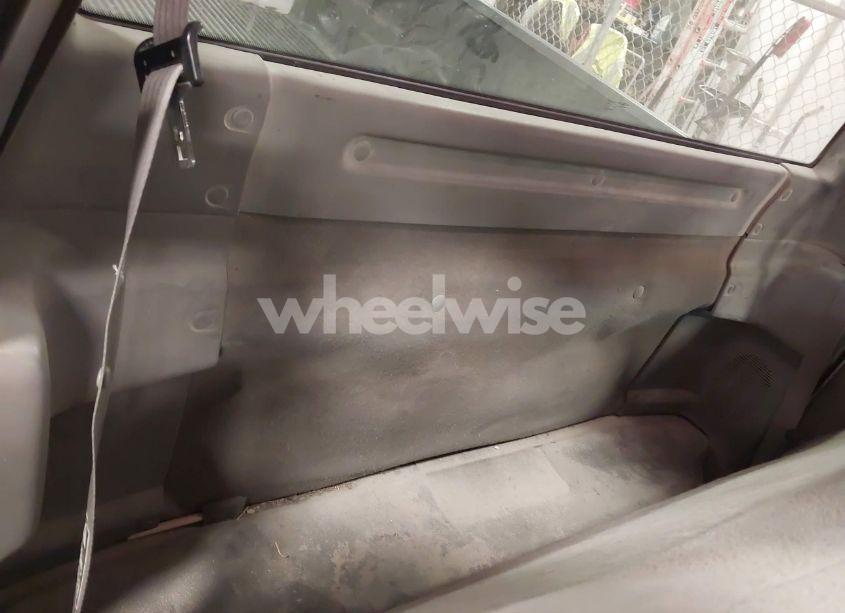 Photo 8 of 2000 Ford F-150 WORK SERIES/XL/XLT (VIN 1FTRF17W8YKB33949)