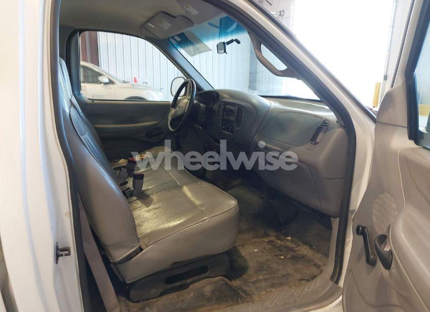 Photo 5 of 1998 Ford F-150 LARIAT/STANDARD/XL/XLT (VIN 1FTRF17Z6WKB88245)