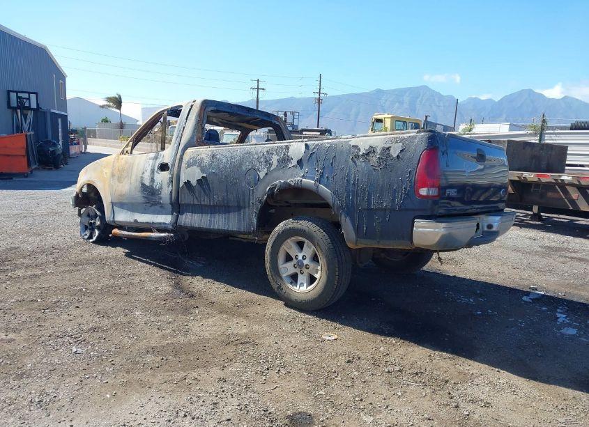 Photo 3 of 2003 Ford F-150 XL/XLT (VIN 1FTRF18L83NA65180)