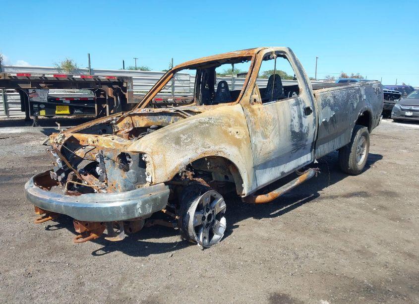 Photo 6 of 2003 Ford F-150 XL/XLT (VIN 1FTRF18L83NA65180)