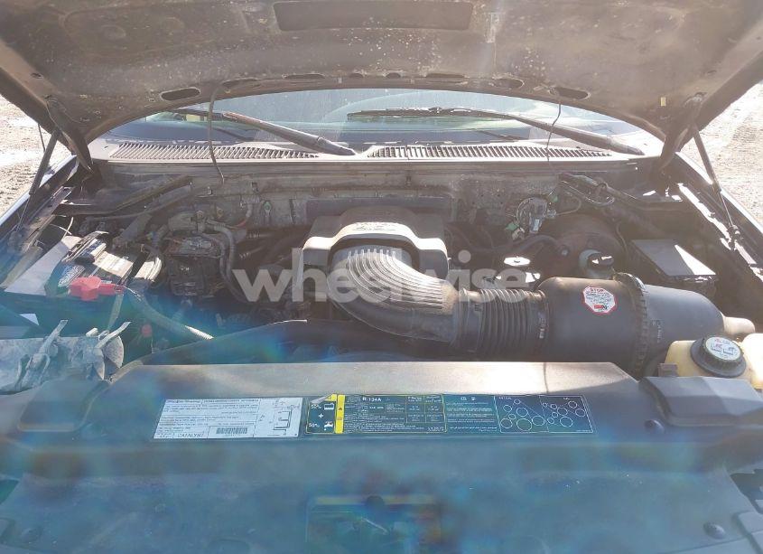 Photo 10 of 2003 Ford F-150 XL/XLT (VIN 1FTRF18WX3NA70701)