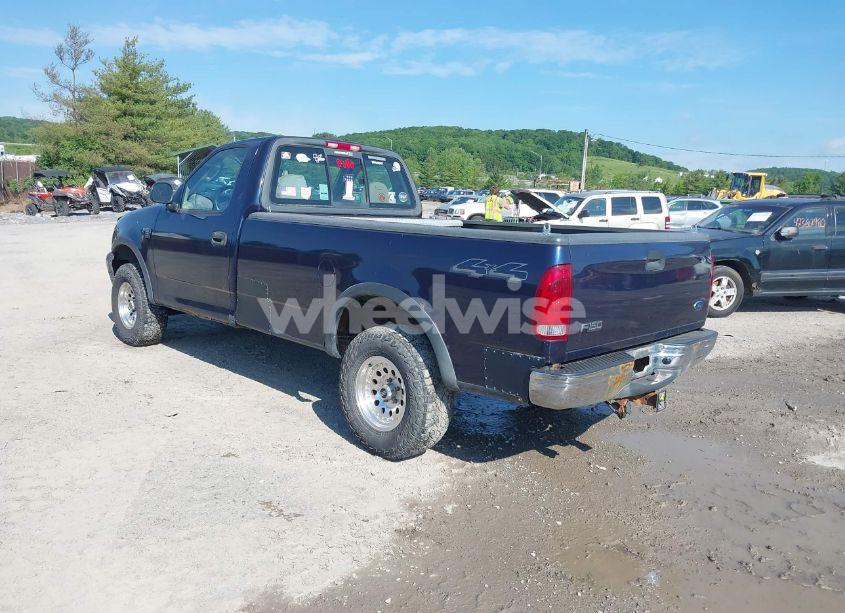 Photo 3 of 2003 Ford F-150 XL/XLT (VIN 1FTRF18WX3NA70701)