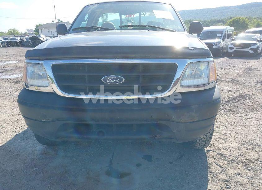 Photo 6 of 2003 Ford F-150 XL/XLT (VIN 1FTRF18WX3NA70701)