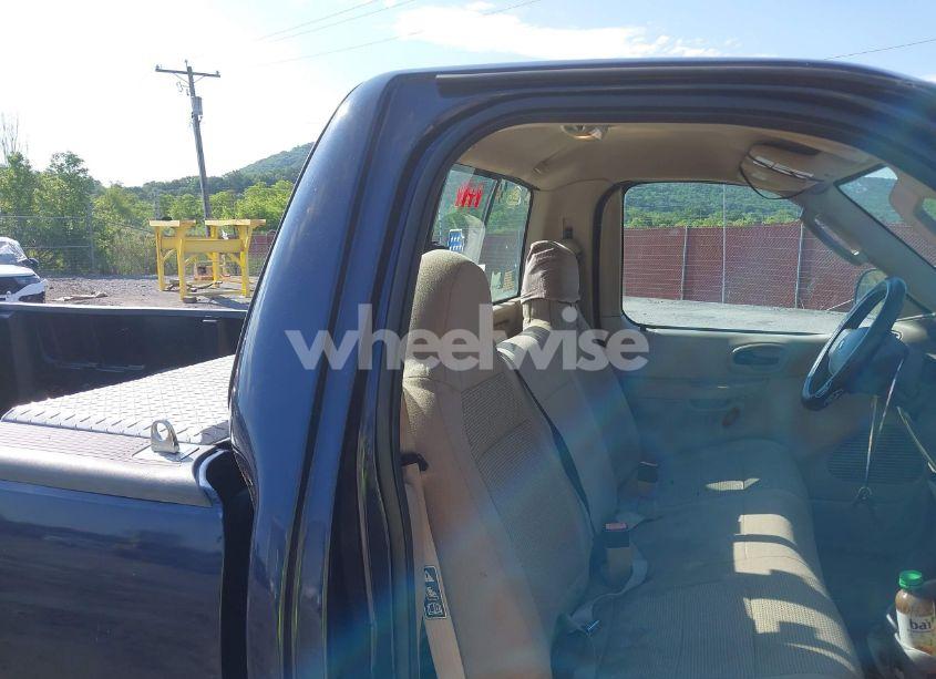 Photo 8 of 2003 Ford F-150 XL/XLT (VIN 1FTRF18WX3NA70701)