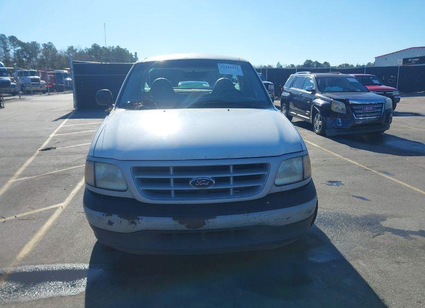 Photo 12 of 1999 Ford F-250 LARIAT/WORK SERIES/XL/XLT (VIN 1FTRF27W7XNB55847)