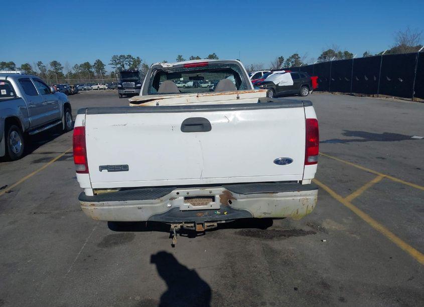 Photo 16 of 1999 Ford F-250 LARIAT/WORK SERIES/XL/XLT (VIN 1FTRF27W7XNB55847)