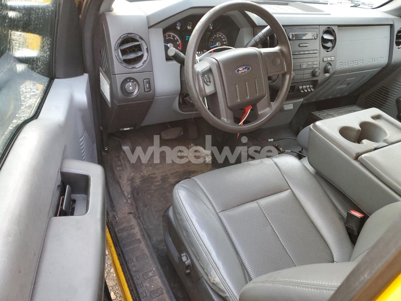 Photo 8 of 2015 FORD F350 SUPER DUTY UTILITY / SERVICE TRUCK (VIN 1FTRF3B66FEB64731)