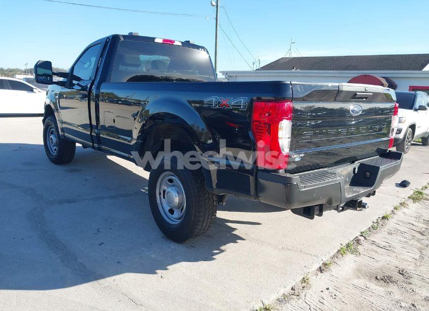 Photo 3 of 2022 Ford F-350 XL (VIN 1FTRF3B69NEG44678)