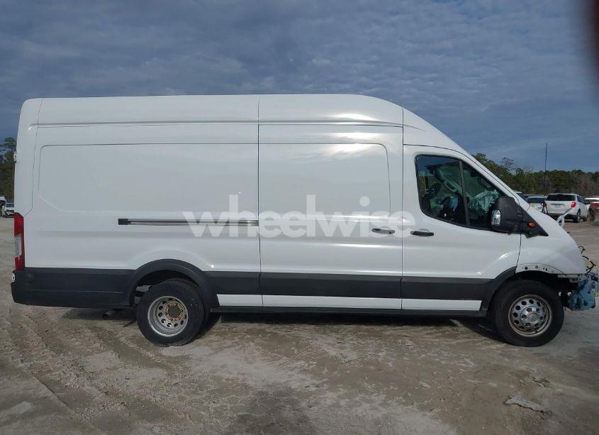 Photo 13 of 2022 Ford Transit-350 CARGO VAN (VIN 1FTRU8UG6NKA30990)