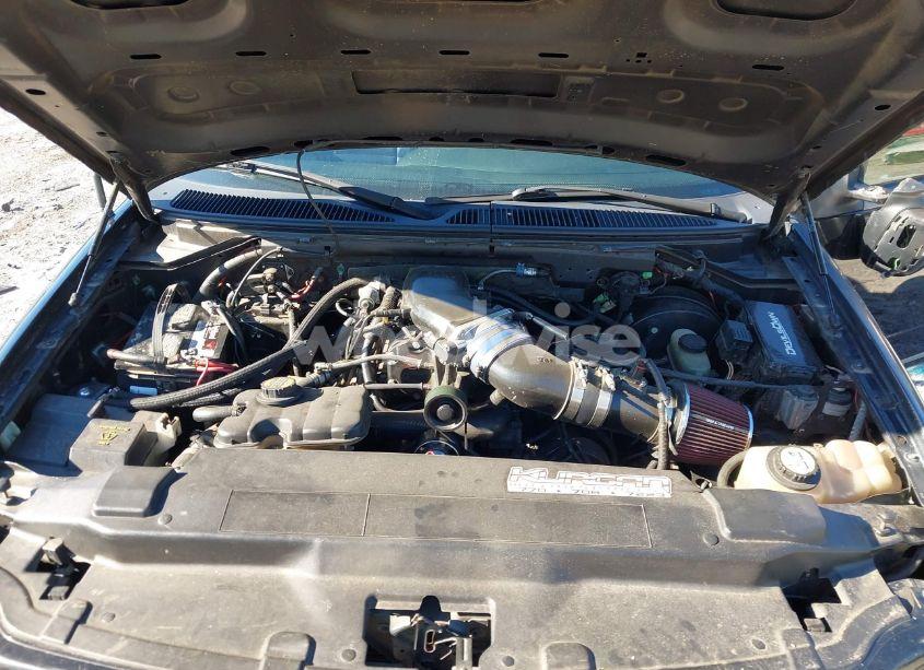 Photo 10 of 2002 Ford F-150 LARIAT (VIN 1FTRW07312KC24102)