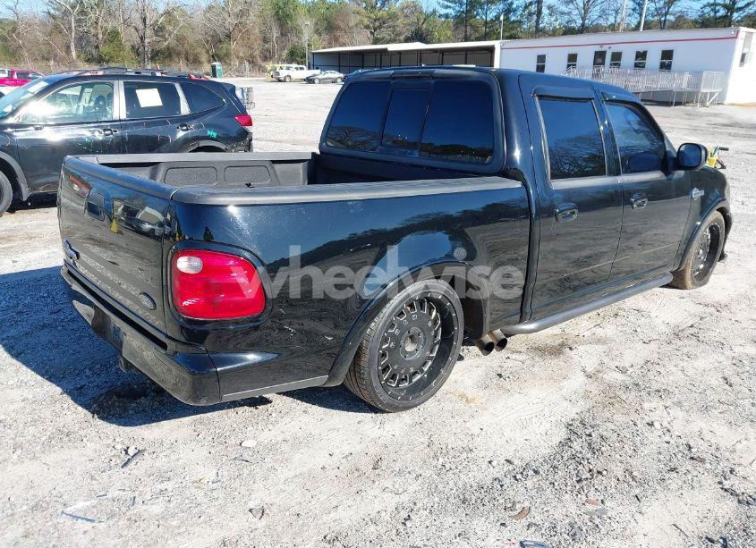 Photo 4 of 2002 Ford F-150 LARIAT (VIN 1FTRW07312KC24102)