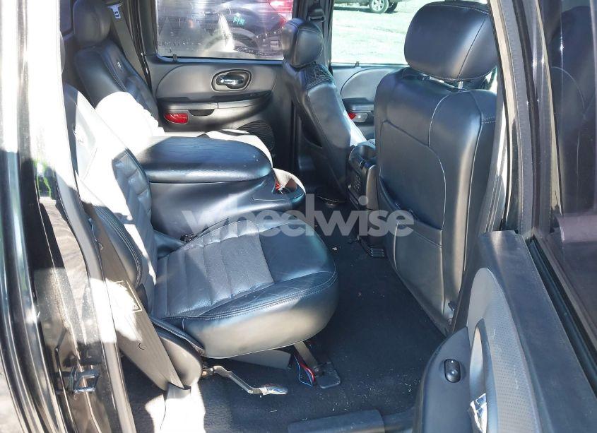 Photo 8 of 2002 Ford F-150 LARIAT (VIN 1FTRW07312KC24102)