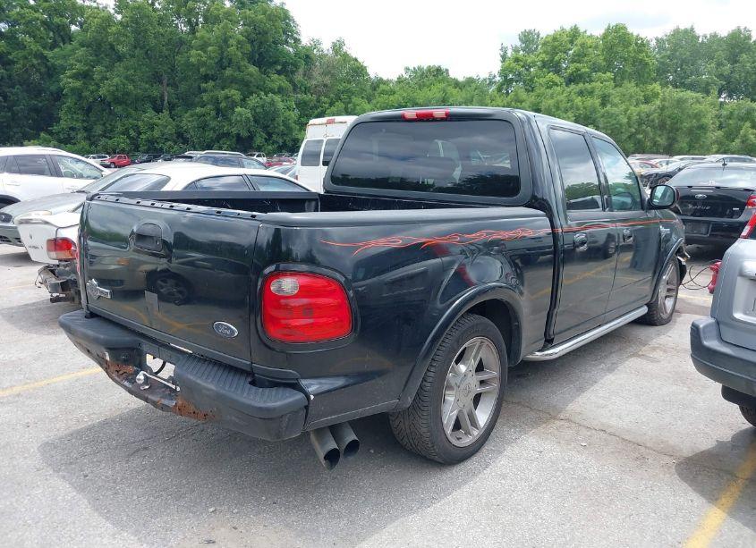 Photo 4 of 2002 Ford F-150 LARIAT (VIN 1FTRW07352KC84934)