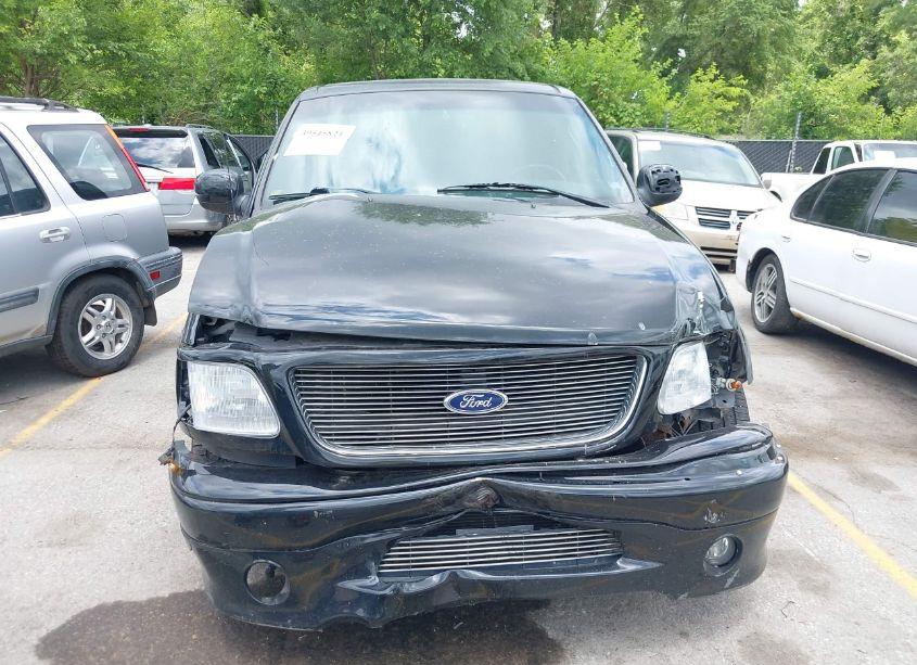 Photo 6 of 2002 Ford F-150 LARIAT (VIN 1FTRW07352KC84934)