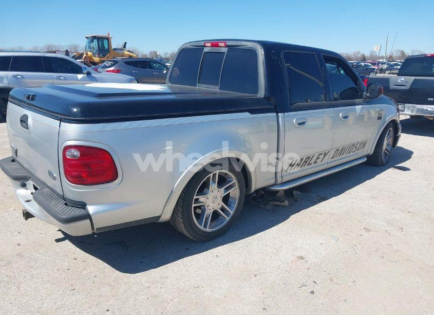 Photo 4 of 2003 Ford F-150 LARIAT (VIN 1FTRW07383KD71521)