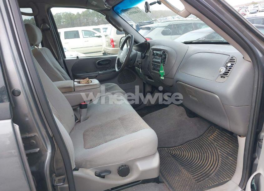 Photo 5 of 2003 Ford F-150 LARIAT/XLT (VIN 1FTRW07613KC39663)