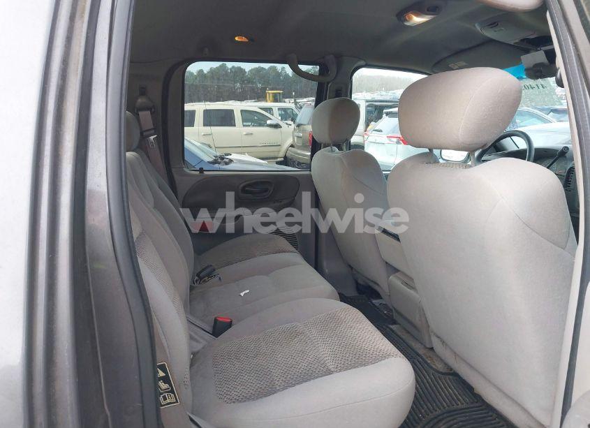 Photo 8 of 2003 Ford F-150 LARIAT/XLT (VIN 1FTRW07613KC39663)