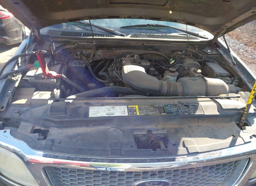 Photo 10 of 2003 Ford F-150 LARIAT/XLT (VIN 1FTRW07613KD25958)