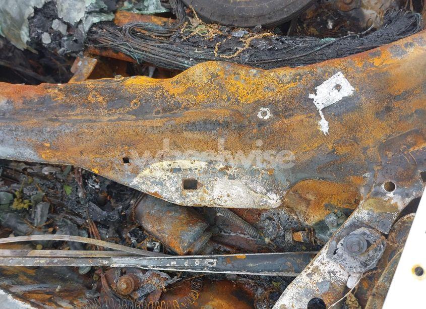 Photo 9 of 2002 Ford F-150 LARIAT/XLT (VIN 1FTRW07622KD44842)